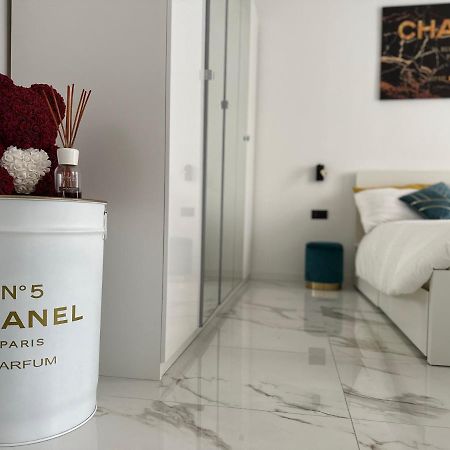 Maison Chanel 밀라노 외부 사진