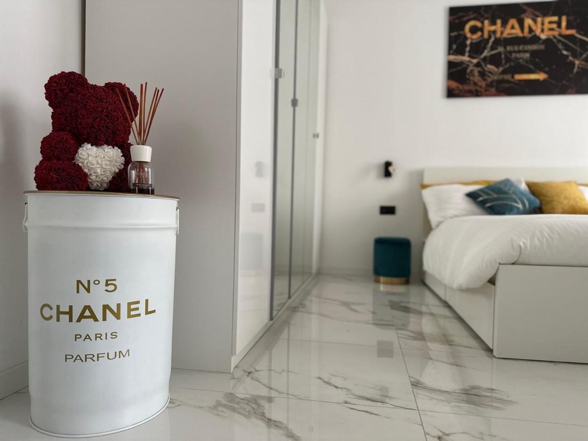 Maison Chanel 밀라노 외부 사진